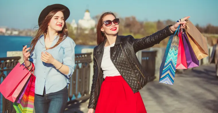 Fashion Weeks: The Perfect Time for Bargain Shopping Fashion Weeks The Perfect Time for Bargain Shopping